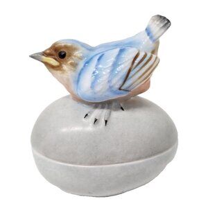 Vintage 1979 Enesco Blue China Ceramic 3D Robin Bird Egg Shaped Trinket Box